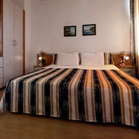 Szálloda Black Sea, St. Vlas